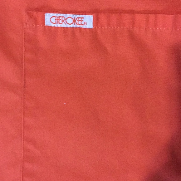 Cherokee Ladies Scrub Top - Picture 4 of 4